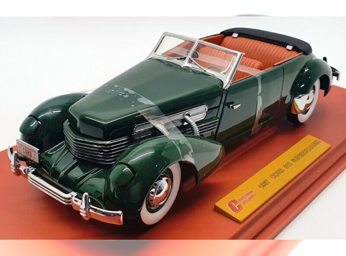 CORD 812 SUPERCHARGED (1937), green