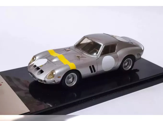 FERRARI 250 GTO (1962) yellow Stripe white circles 4153GT Current Car, Silver