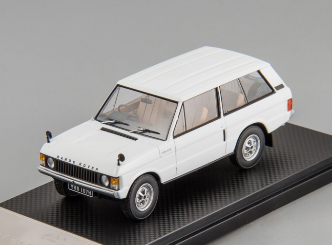 RANGE ROVER (1970), white