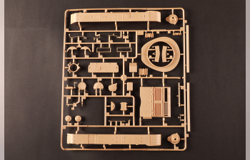 Сборная модель Советский средний танк Т-54