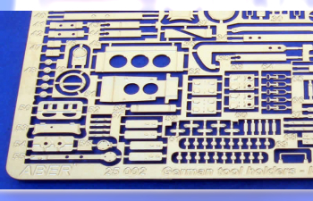 Фототравление для German tool holders - late used from 1943 1:25 scale model