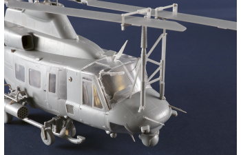 Сборная модель UH-1Y Venom