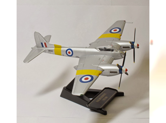 DH-103 Hornet Mk.F.3 RAF (1944), silver