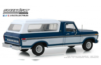 FORD F-100 Bodyside Accent Panel and Deluxe Box Cover 1975 Midnight Blue Poly