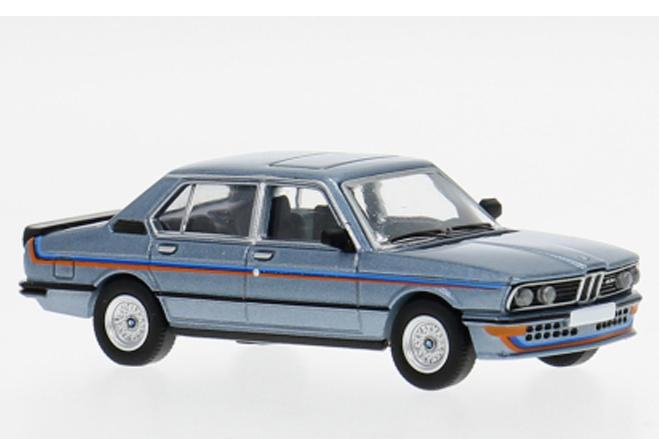 BMW M535i (E12) (1980), light blue