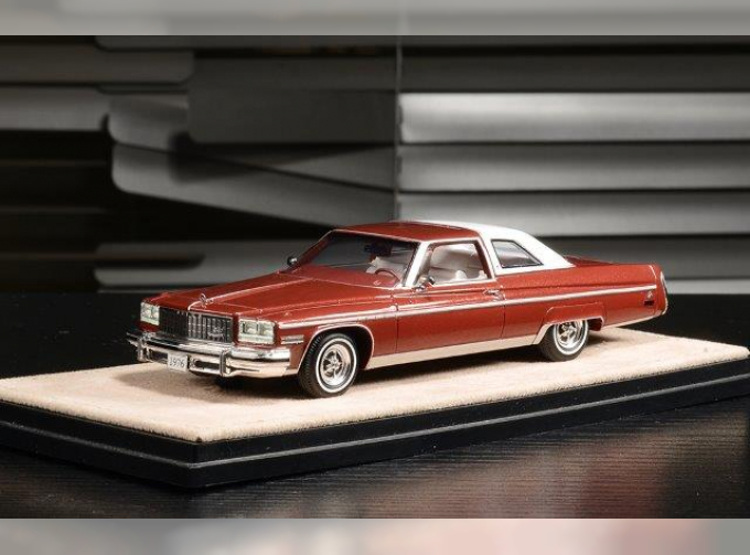 BUICK Electra 225 Limited Coupe (1976), Boston Red Metallic