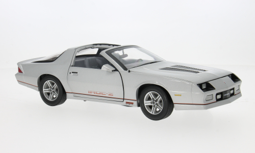 CHEVROLET Camaro IROC (1985), silver