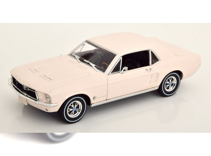 FORD Mustang Coupe The She Country Mustang (1967), creme