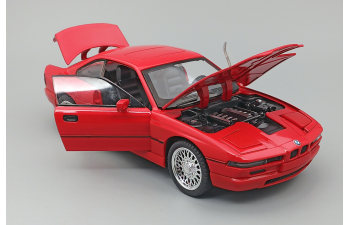 BMW 850 CSi, red