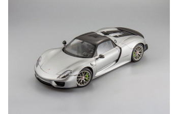 PORSCHE 918 Spyder Weissach Package (2013), silver metallic