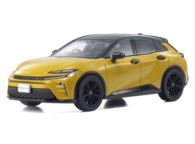 TOYOTA Crown Sport RS (2025), yellow
