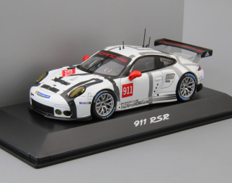 Porsche 911 (991) RSR Presentation Car 2015