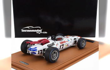 LOTUS Type 38 №7 Indianapolis Indy 500 (with Pilot Figure) (1965) Dan Gurney, White Red