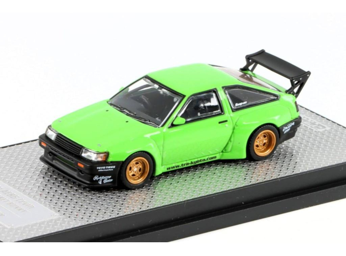 TOYOTA AE86 Levin Pandem Rocket Bunny (1984), green
