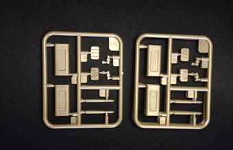 Сборная модель British 6 Pdr Anti-Tank Gun (Airborne) With 1/4 Ton Truck & Crew