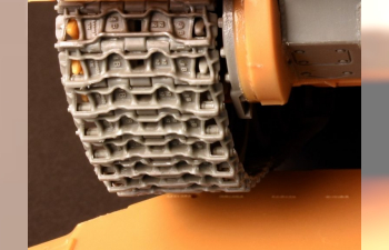 Сборная модель Аксессуары Т-54/Т-55/Т-62 OMSh INDIVIDUAL TRACK LINKS SET. LATE TYPE