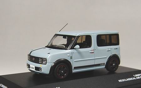 NISSAN Cube SX Neo Classical (2003), air blue