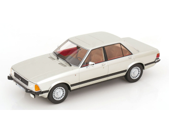FORD Granada 2.8 Ghia Saloon (1978), Silver