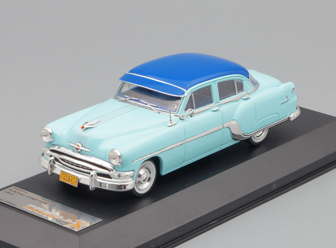 PONTIAC Chieftain (1954), 2-tones blue