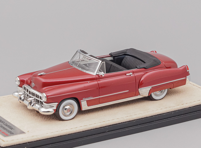 CADILLAC Series 62 Convertible (открытый) 1949, red metallic / black
