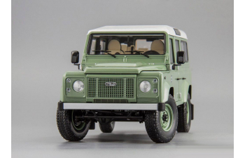 LAND ROVER Defender 110 Heritage Edition (2015), green