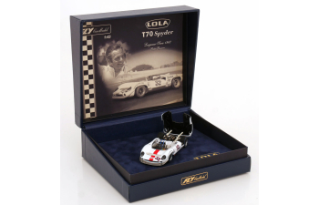 LOLA T70 Spyder No 52 Laguna Seca, Revson (1967)