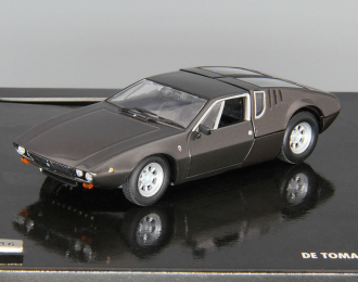 DE TOMASO Mangusta (1969) , brown metallic