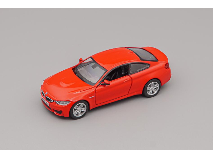 BMW M4, red