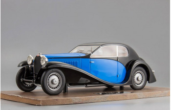 BUGATTI Type 46 Profile (1933), blue / black