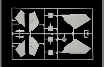 Сборная модель DASSAULT AVIATION Mirage F1 C/cr Military Airplane 1969