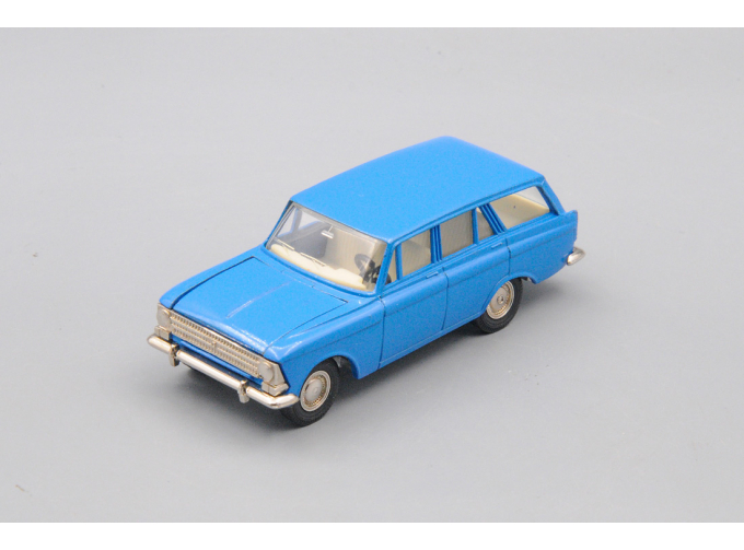 МОСКВИЧ 426, синий