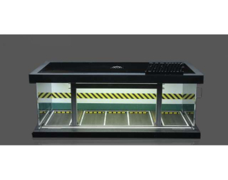 Diorama *Parking lot with light*, green/yellow/white