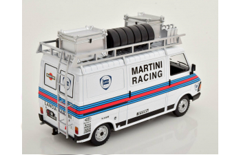FIAT 242 техничка "Team Martini Racing" с багажником и колесами на крыше 1983