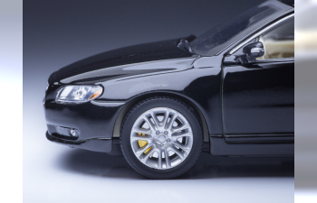 VOLVO S80 (2009), черный металлик