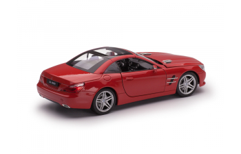 MERCEDES-BENZ SL500 R231 с закрытой крышей (2012), красный