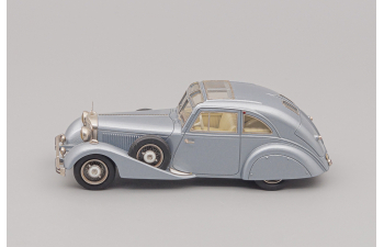(Б/У) MERCEDES-BENZ 500K (W29) Stromlinie "Karosserie Erdmann & Rossi" (1935), silver-fish blue met