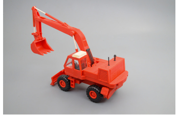 Экскаватор АТЕК ЕО-4321, красный