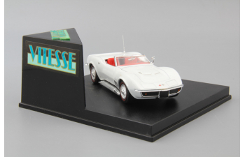 CHEVROLET Corvette Open Convertible (1969), white