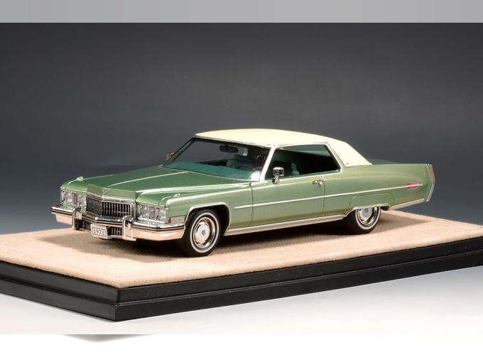 CADILLAC Coupe Deville (1973), Sage Metallic