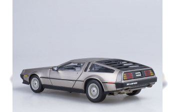 DeLOREAN DMC 12 Coupe Stainless Steel Finish (1981)