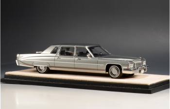 CADILLAC Fleetwood 75 Limousine (1973), Park Avenue Gray Poly