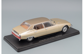 CITROEN SM Opéra De Chapron (1971), gold metallic