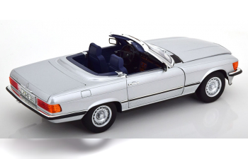 MERCEDES-BENZ 380SL R107 (1985), silver