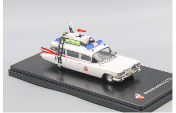 CADILLAC Ghostbusters Ecto-1