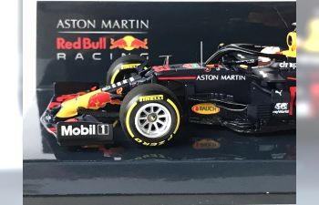 ASTON MARTIN RED BULL RACING RB16 - MAX VERSTAPPEN - 2020 - LAUNCH SPEC