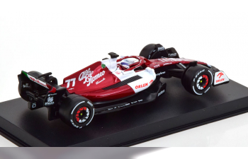 ALFA ROMEO F1 C42 Team Orlen Racing N 77 Bahrain Gp 2022 Valtteri Bottas - With Helmet And Plastic Showcase - Exclusive Carmodel, White Red Met