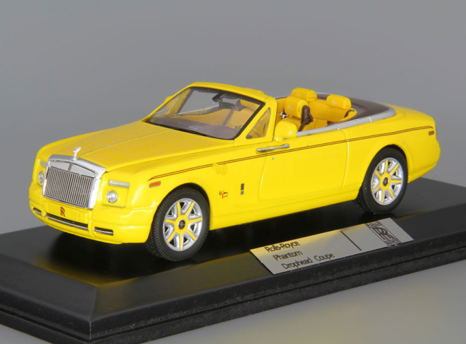 ROLLS-ROYCE Phantom Drophead Coupe Bijan Pakzad (2011), yellow