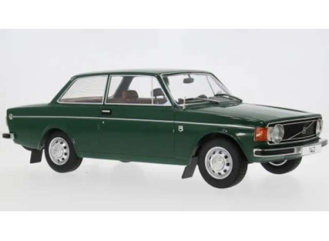 VOLVO 142 (1973), green