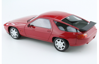 Porsche 928 Club Sport 1988 (red)