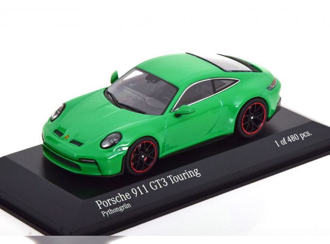 PORSCHE 911 (992) GT3 Touring (2021), green